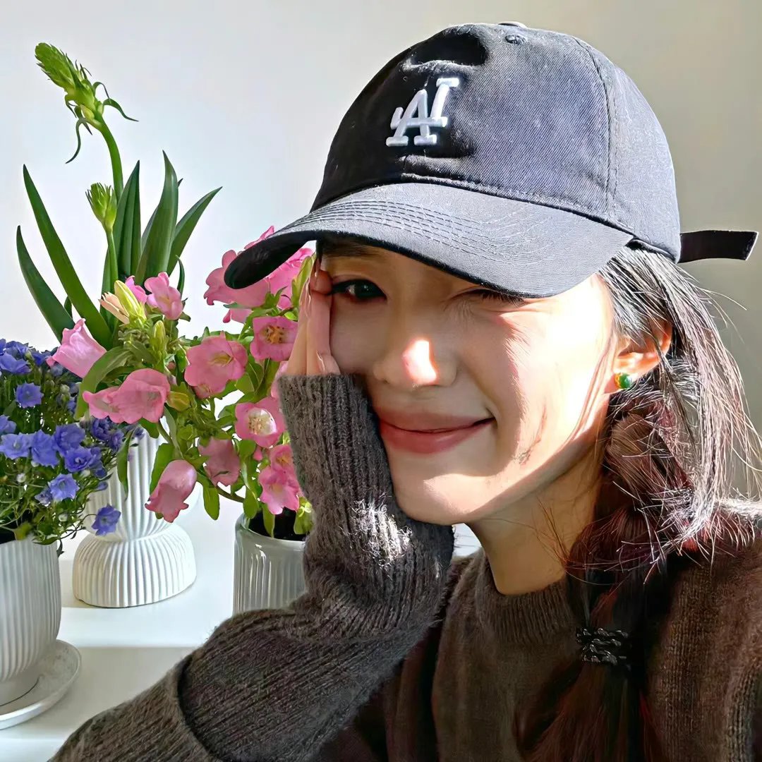 芙洛拉与儿子